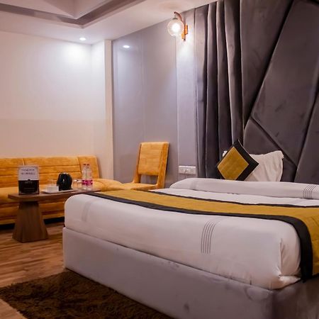 Hotel Airport City Near Delhi International Airport Нью-Делі Екстер'єр фото
