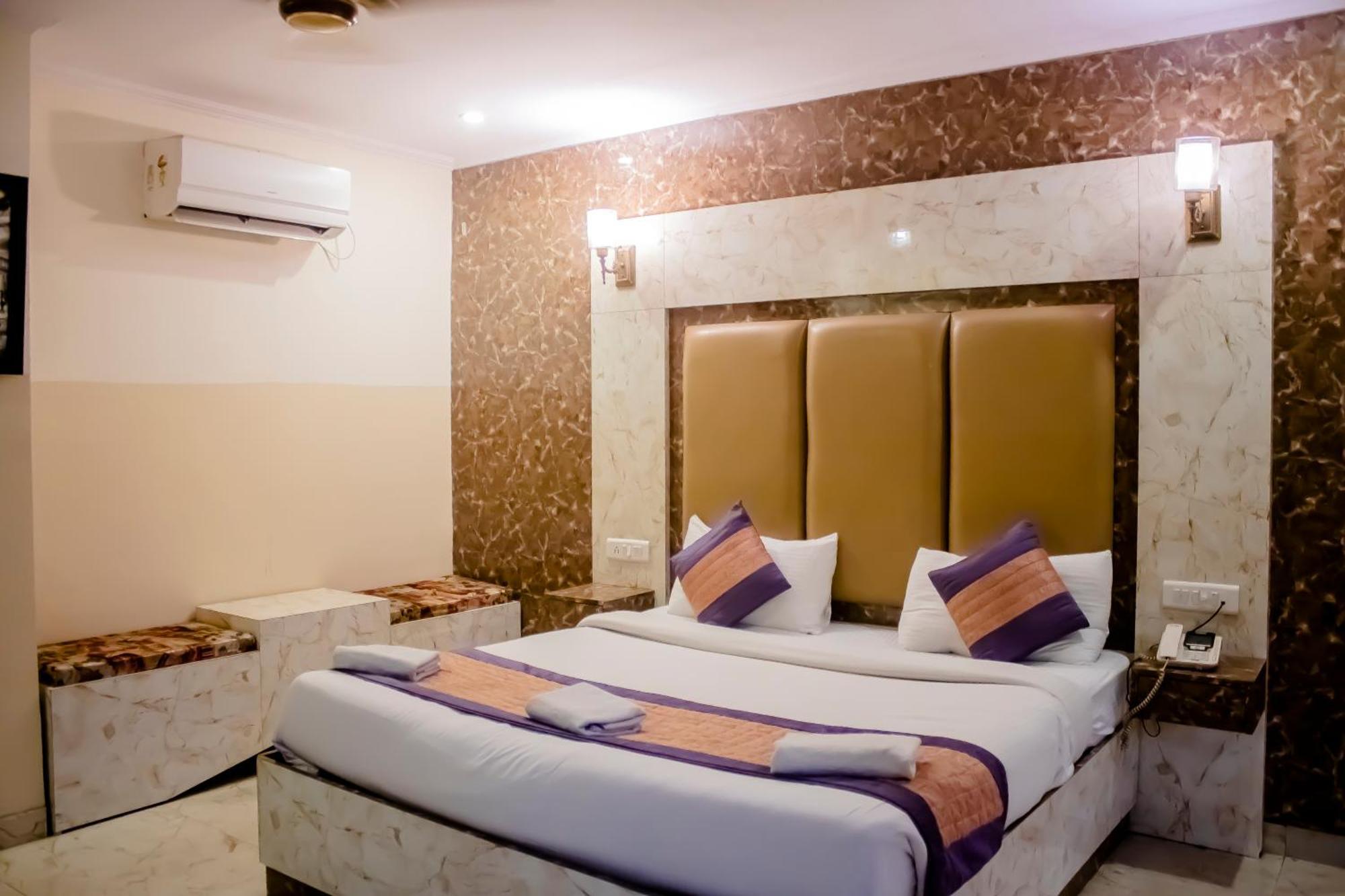 Hotel Airport City Near Delhi International Airport Нью-Делі Екстер'єр фото